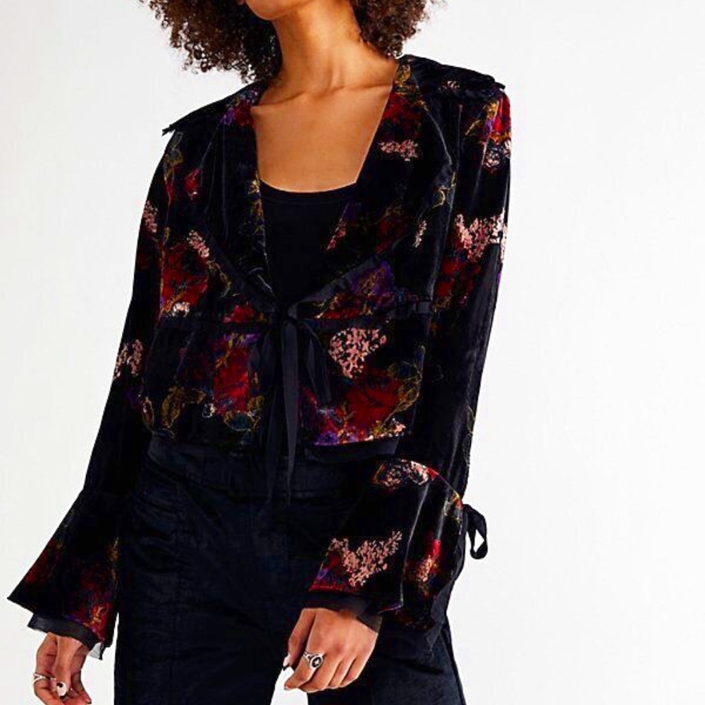 NWT Free People Velvet Nicki Bed Jacket Black Motif